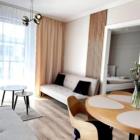 Apartament Nestigo przy porcie-3